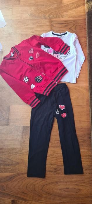 Dres dziewczęcy 104/110