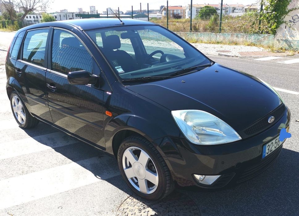 Ford fiesta 05 lugares