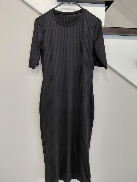 Super sukienka włoska New Collection midi prążek