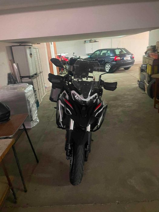 Benelli TRK 702 – Setembro 2025 | Apenas 5.392 km