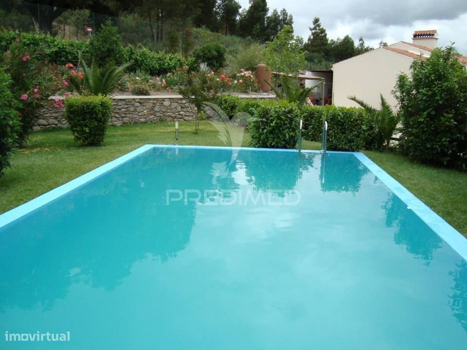 Quinta com Piscina, Pomar e Vinha – Pronta a Habitar em Alagoa (Por...