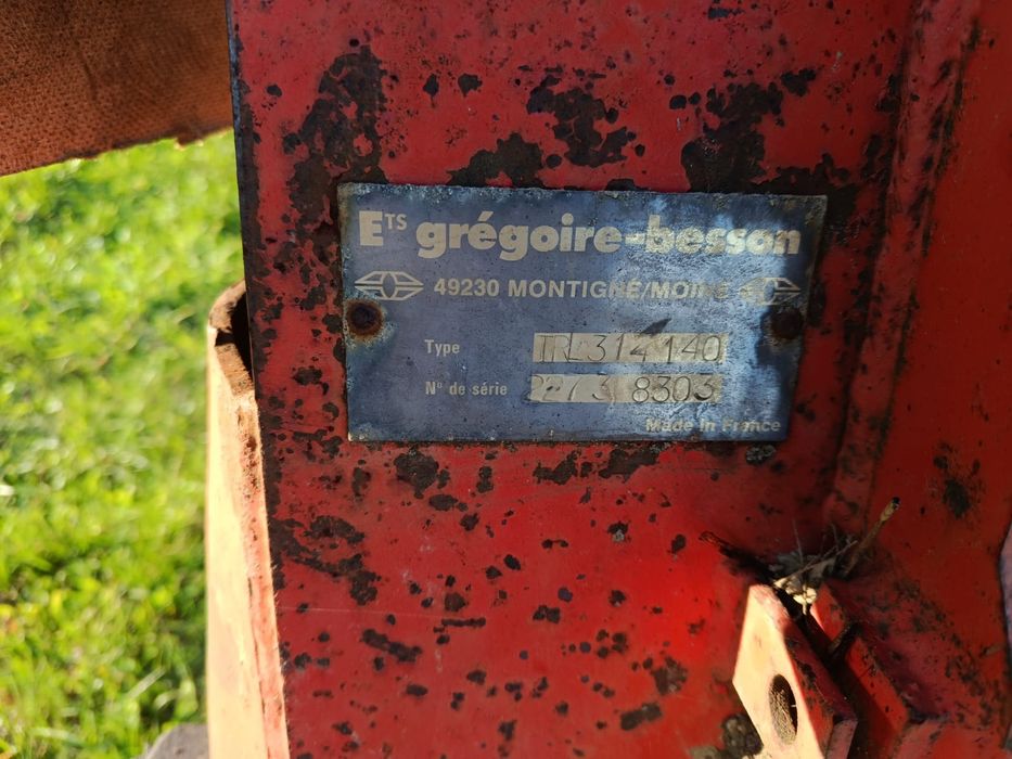 Pług Gregoire Besson