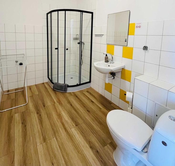 Pionki noclegi, każdy pokój z kuchnią i łazienką