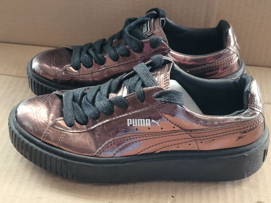 Кеди жіночі Puma Basket Platform Metallic "r37/22sm"