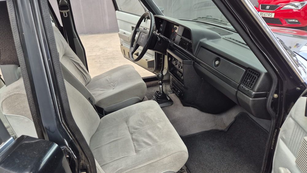 Volvo 244 GL  Nacional  com Overdrive