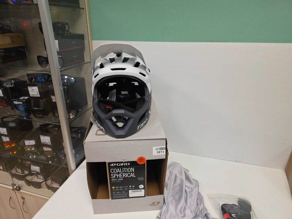 Велошолом шлем фулфейс BMX даунхіл Giro Coalition Spherical MIPS L
