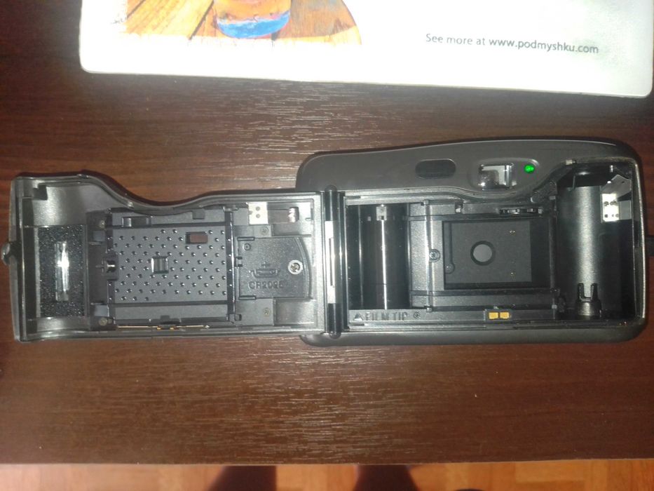 Плівковий фотоапарат Panasonic C-325 EF