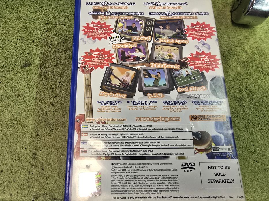 6 gier na konsolę PS2 vintage.