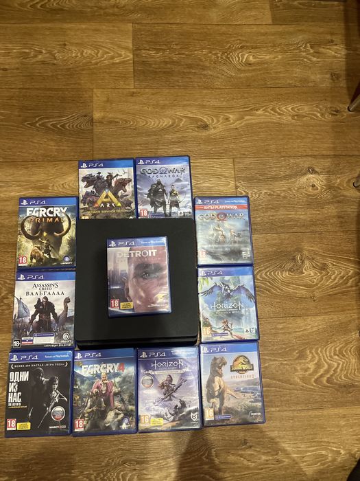 Playstation 4 slim разом з іграми