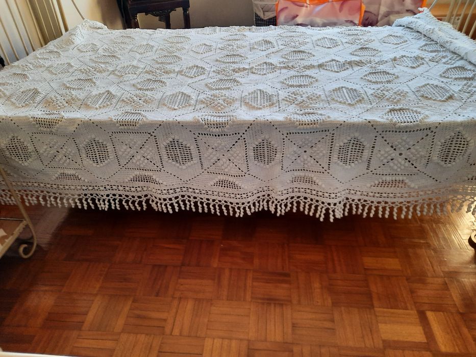 Colcha de solteiro em crochet.