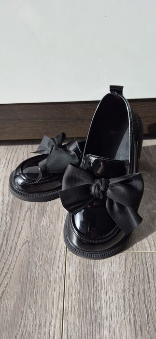 Vendo sapatos menina