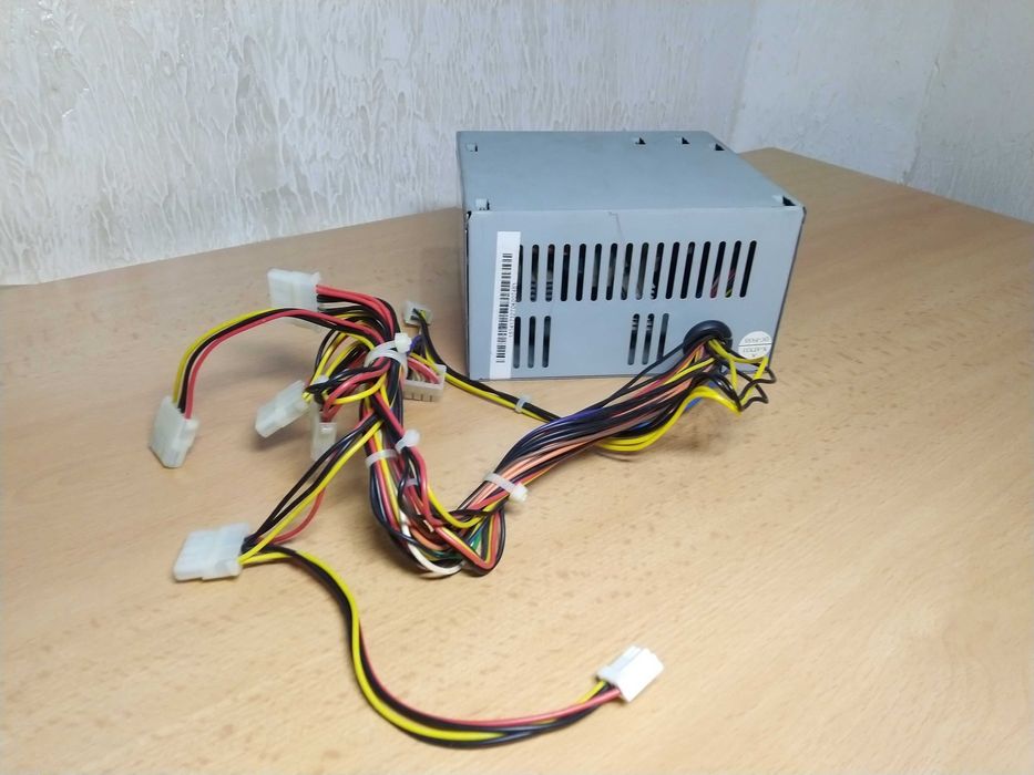Блок живлення для ПК COLORSit 330W ATX12V P4