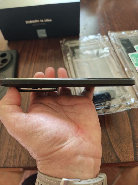 Xiaomi 14 Ultra 16GB ram 512GB Rom