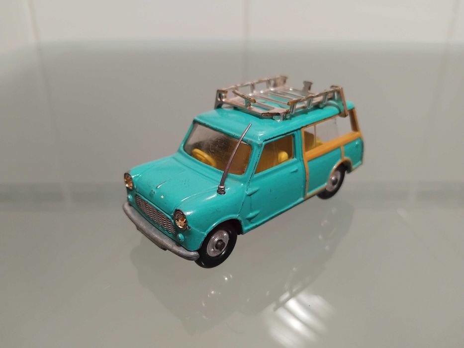 Corgi Mini Countryman anos 60
