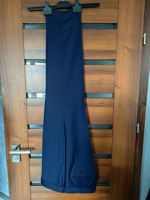 Vistula, granatowy garnitur 182/100/98