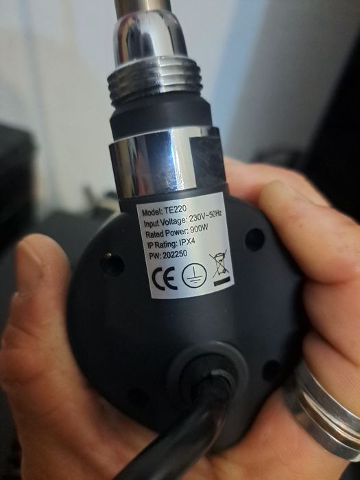 Termostato Elétrico 900W c/ Termostato Digital p/ Toalheiros e Radiad