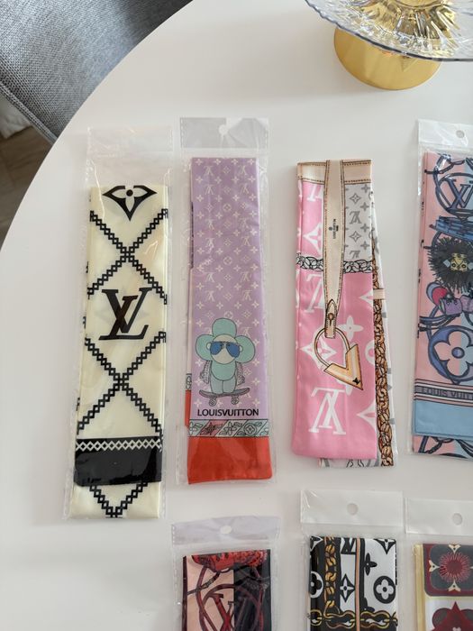 Apaszki chusty Bandeau LV Louis Vuitton różne rodzaje chusta apaszka