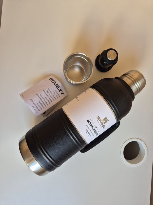 Термос Stanley Artisan 2л з США 47 год гаряче