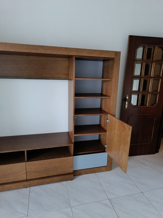 Móvel de sala em ótimo estado