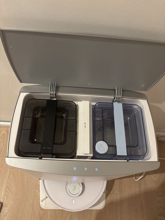 Robot Sprzatajacy Mopujacy odkurzacz Smart Ecovacs Deebot x1e Omni