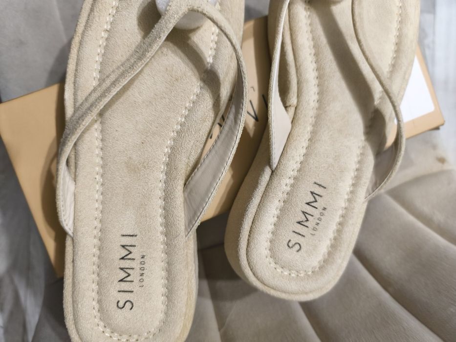 Japonki Simmi London