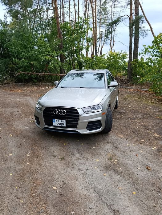 Продам автомобиль audi q3 в идеальном состоянии вложение не требует