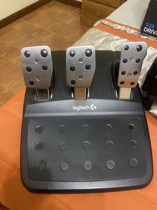 Volante Logitech G29 + Shifter + Extras