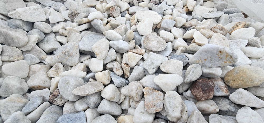 Otoczak biały kalcyt carrara Thassos white ogrodowy