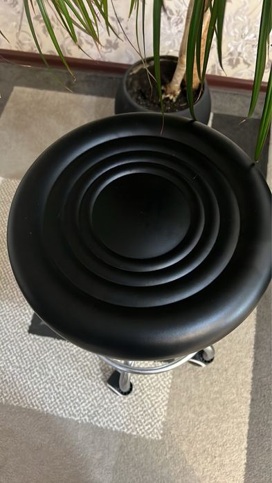 Стул для парикмахера