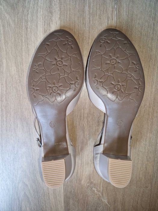 Damskie buty letnie
