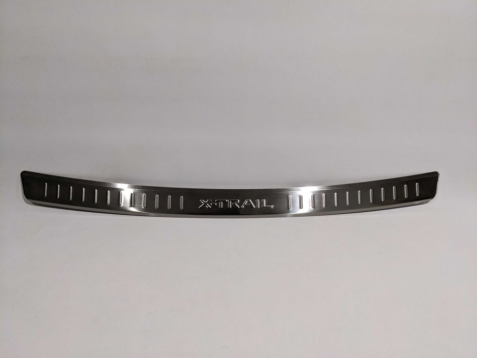 Хром накладка на задний бампер Nissan X-Trail Rogue 14-21 Ниссан Рог