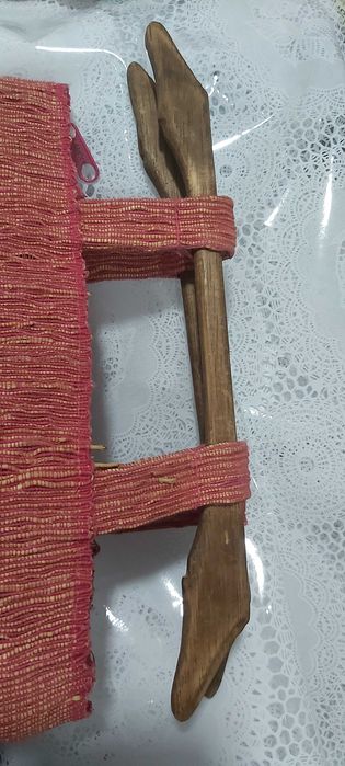 Mala artesanal de fibras naturais