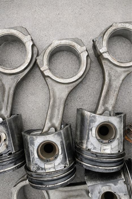 Поршень Case New Holland cursor 10 Iveco коленвал розбірка разборка