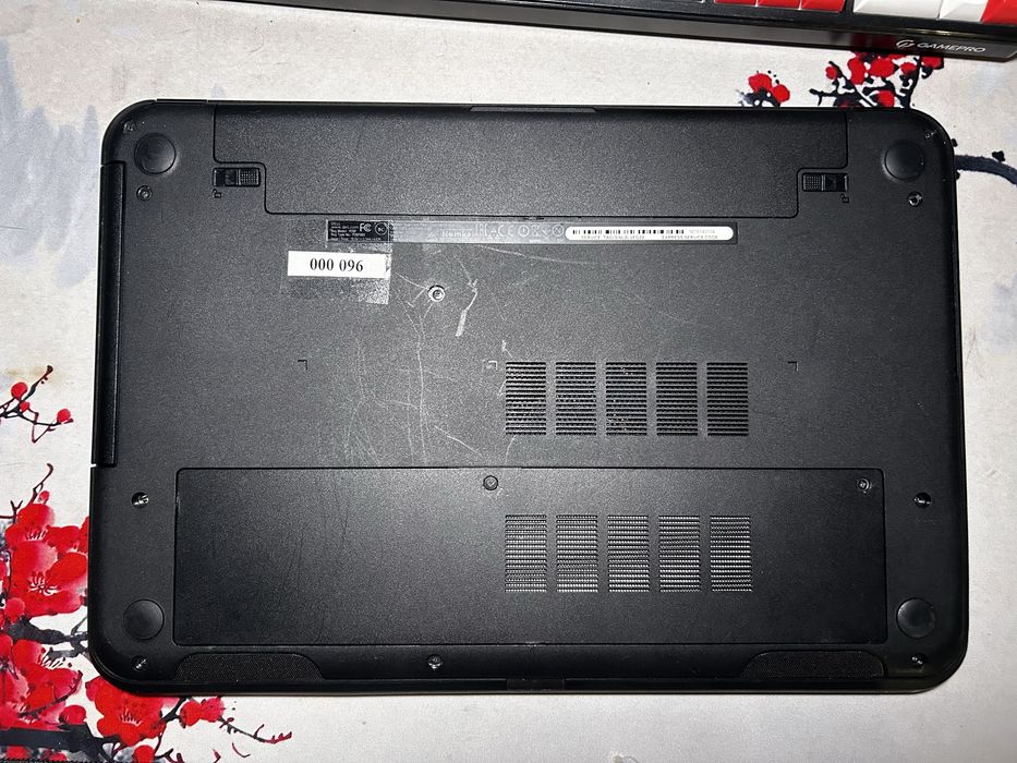 Ноутбук DELL inspiron 15-3531
