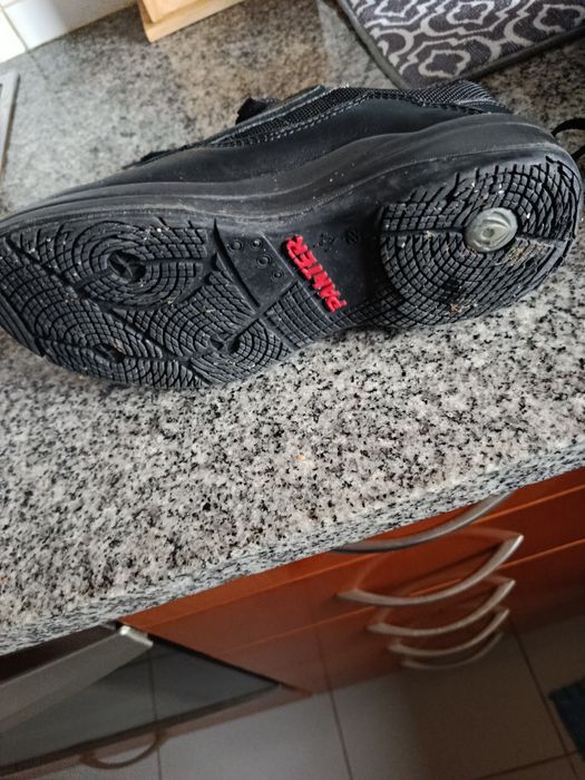 Sapatilhas de cor preta