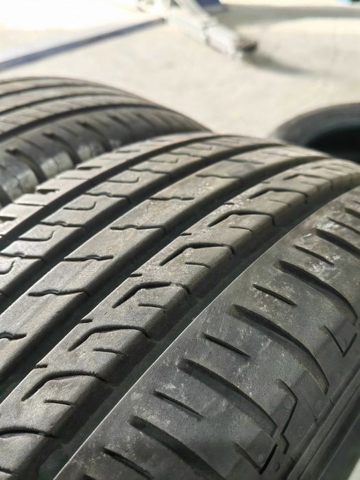 Pneus "novos" 205/55/16