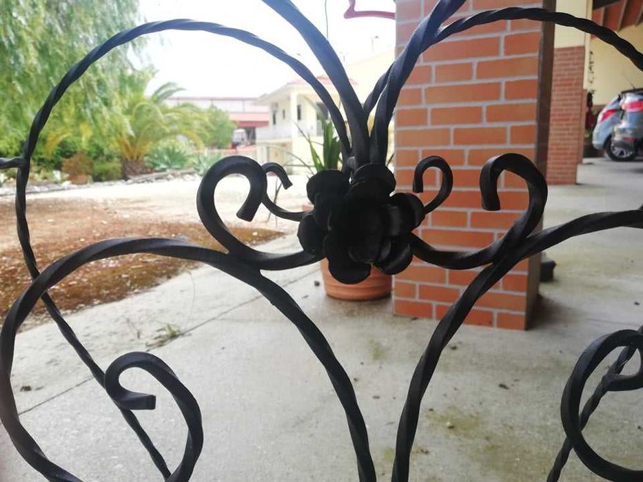 Suporte Chapéus-de-Chuva