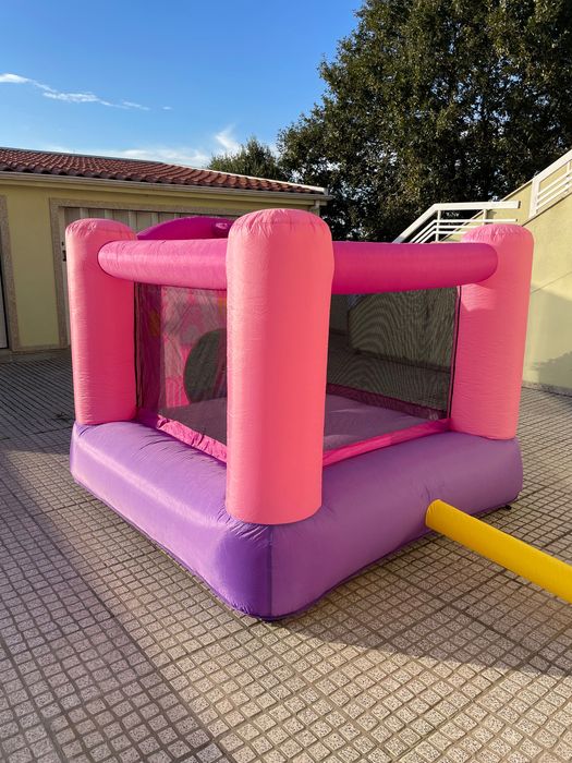 Vendo Insuflavel princesas