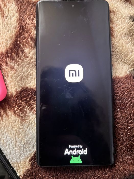 Xiaomi HyperOS redmi note 14 pro