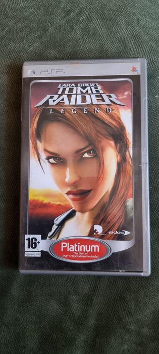 Lara croft tomb Raider Legend psp