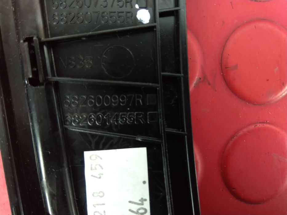 Moldura Radio GPS 682600997R - DACIA SANDERO II