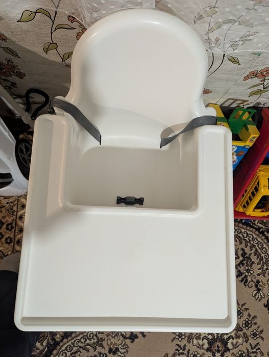Стільчик для годування ікеа в гарному стані