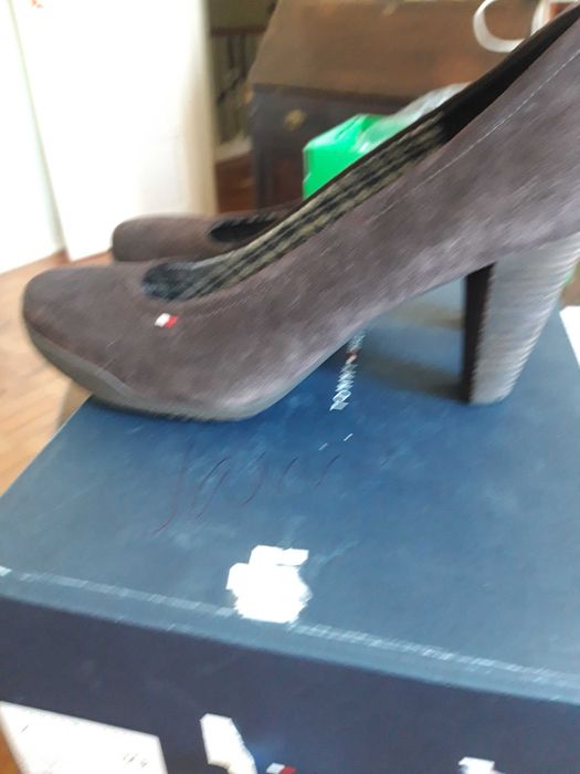 Sapatos da Tommy Hilfiger novos
