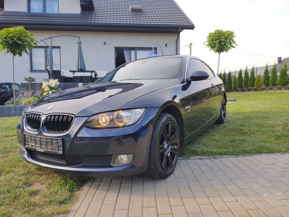 BMW E92 2009 325XI 3.0 218 KM X-Drive Manual Navi Bi-Xenon Skóra z Niemiec