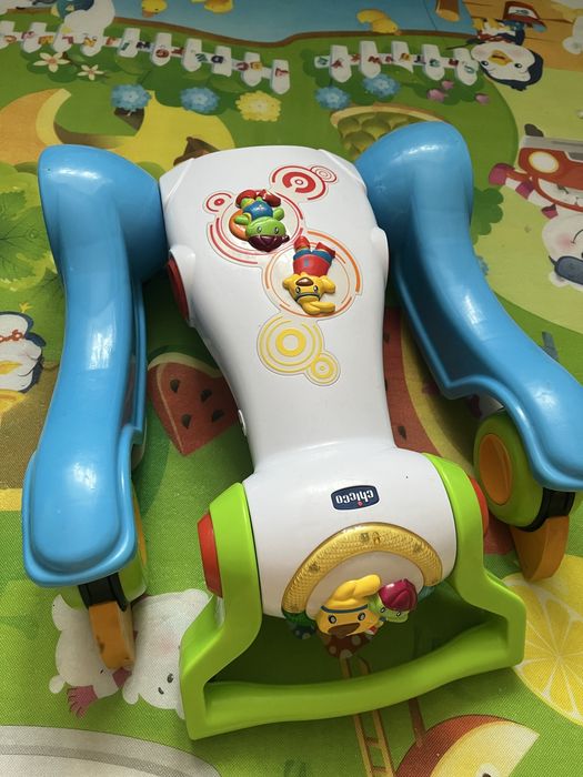 Толокар Chicco, дуже зручний