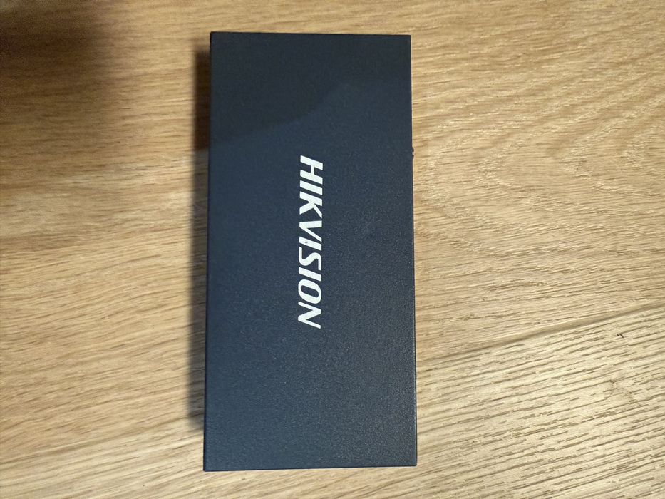 Switch PoE Hikvision DS 3E0106HP E sprawny