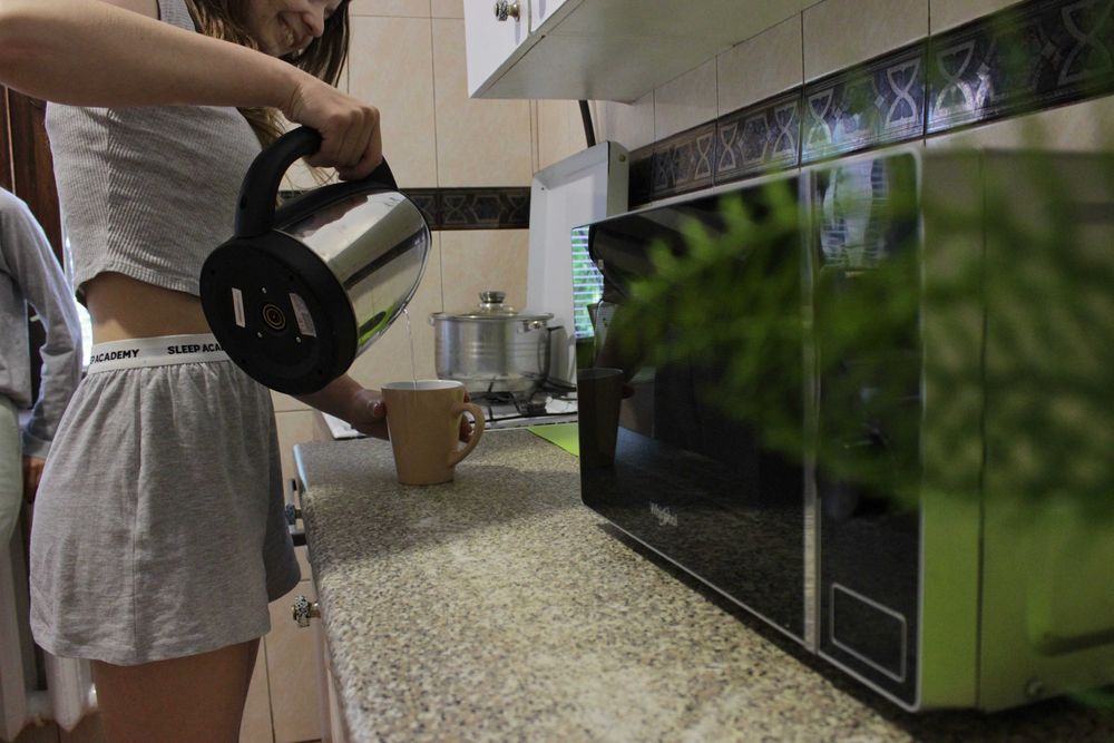 Хостел на первом этаже, метро Левобережная — койко-место 1500 грн/мес.