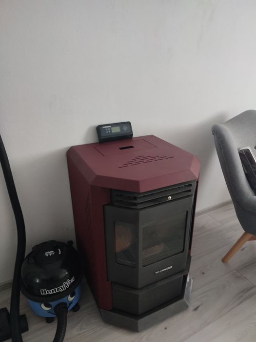 Piec na pellet SCHENGER HLP3602 9,3kW A++ W pełni automatyczny ECO+TIMER Czerwony