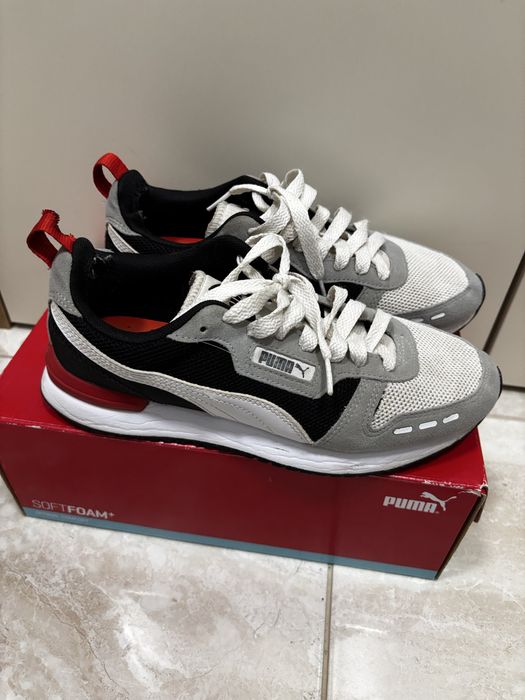 Кросівки puma.  .