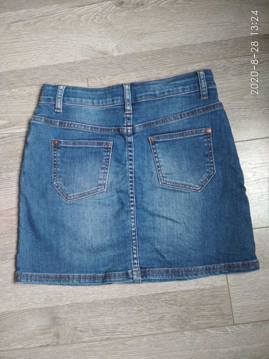 Продам джинсову спідничку